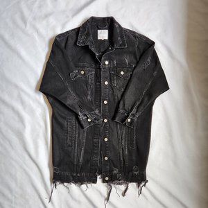 ZARA Trafaluc Denimwear Black Distressed Trucker Women (EU M/ USA M/ MEX 28)
